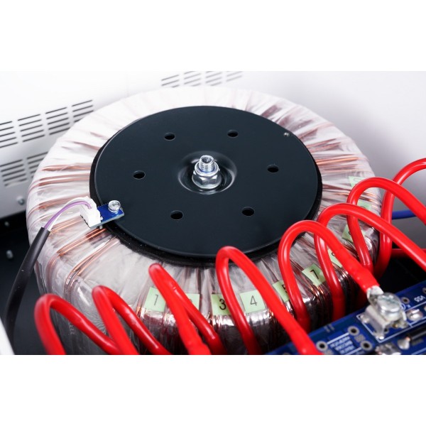 Стабилизатор напряжения FERUMINA STATUS-22000 L